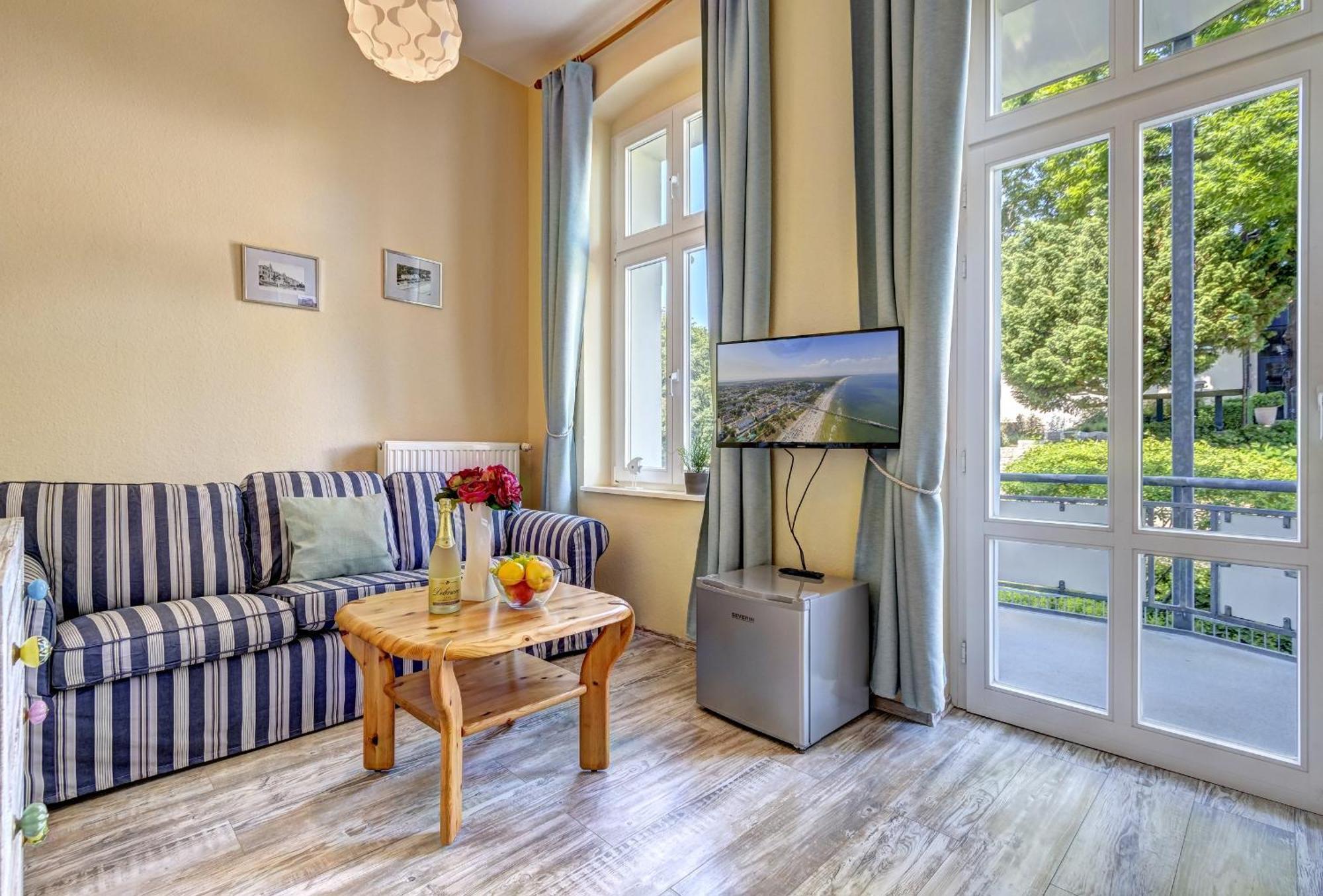 Ferienzimmer Kuestensonne Zinnowitz Buitenkant foto